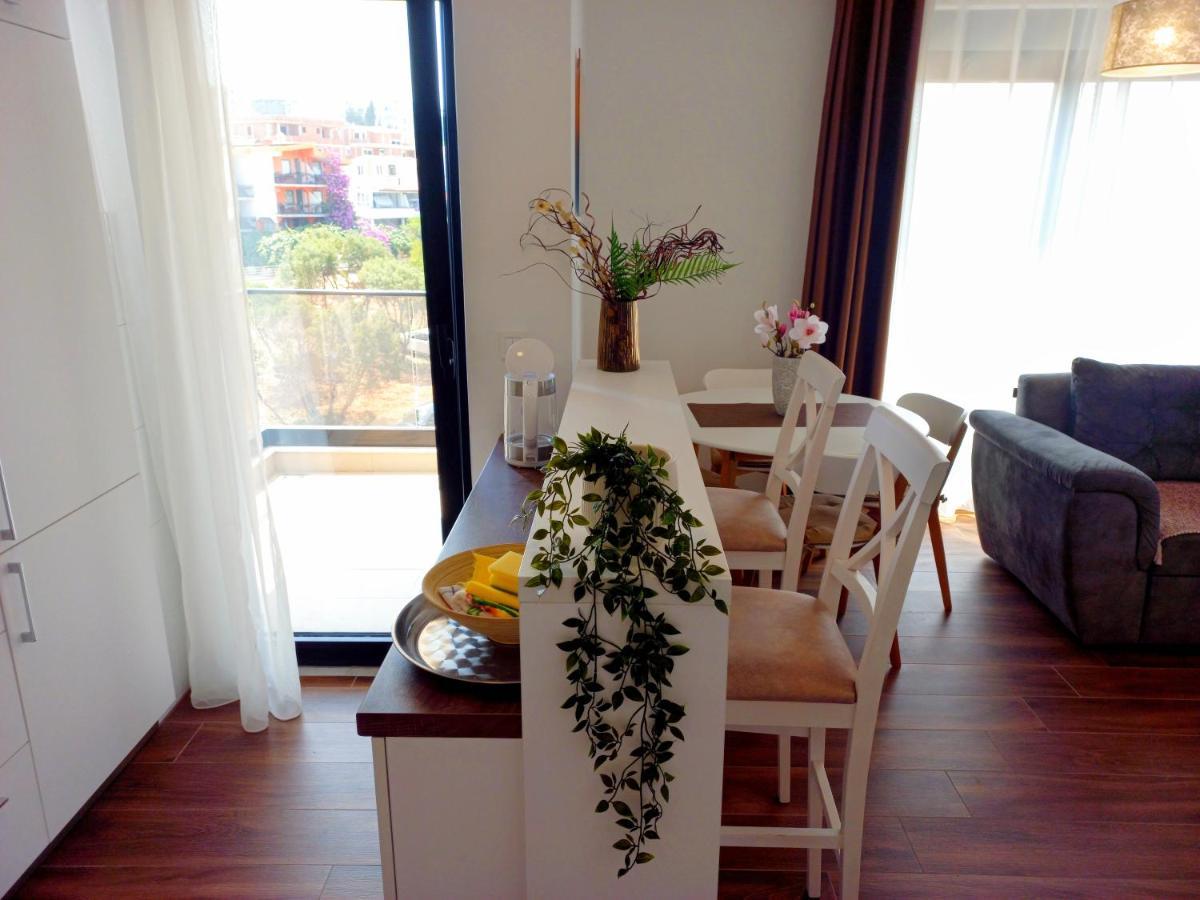 Iraida-4 Daire Dobra Voda Dış mekan fotoğraf